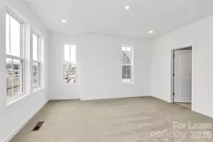 7009 Westrow Ave, Charlotte, NC 28278 - Photo 13