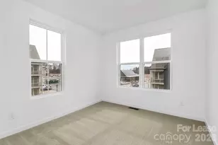 7009 Westrow Ave, Charlotte, NC 28278 - Photo 9