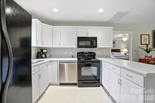 6909 Kersfield Pl, Mint Hill, NC 28227 - Photo 33