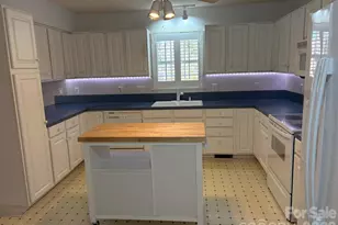 107 Forrest Glenn Ct, King, NC 27021 - Photo 37