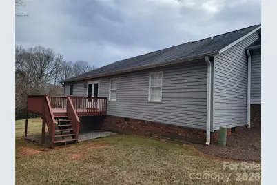 107 Forrest Glenn Court, King, NC 27021 - Photo 5