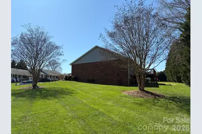 107 Forrest Glenn Court, King, NC 27021 - Photo 9