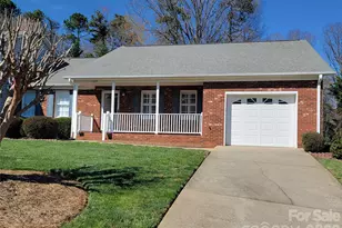 107 Forrest Glenn Ct, King, NC 27021 - Photo 3