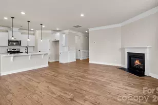 662 River Btm Rd, Fletcher, NC 28732 - Photo 9