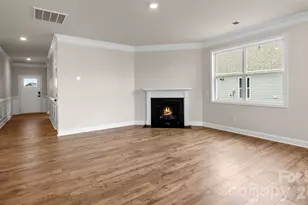 662 River Btm Rd, Fletcher, NC 28732 - Photo 9