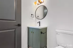 630 Colorado Ave, Charlotte, NC 28206 - Photo 23