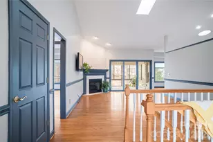 105 Fairway Knoll Dr, Hendersonville, NC 28739 - Photo 11