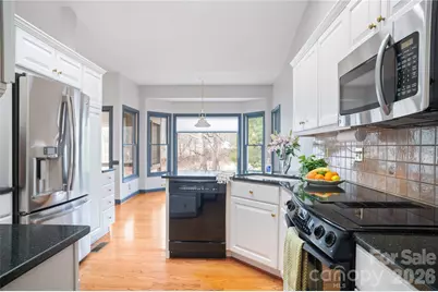 105 Fairway Knoll Drive, Hendersonville, NC 28739 - Photo 29