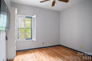 105 Fairway Knoll Dr, Hendersonville, NC 28739 - Photo 35