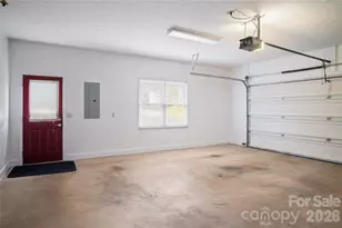 105 Fairway Knoll Dr, Hendersonville, NC 28739 - Photo 41