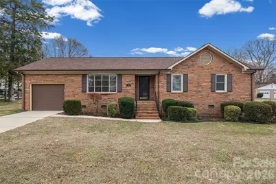 126 Oakside Drive, Harrisburg, NC 28075 - Photo 1
