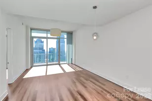 215 Pine Street N, Charlotte, NC 28202 - Photo 13