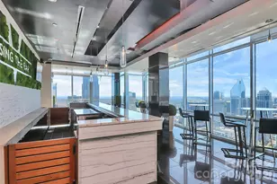 215 Pine Street N, Charlotte, NC 28202 - Photo 37