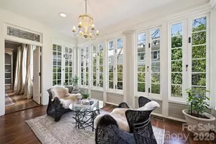 1136 Queens Rd, Charlotte, NC 28207 - Photo 9