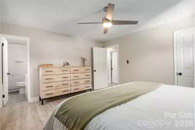 1933 Bentley Place, Charlotte, NC 28205 - Photo 15