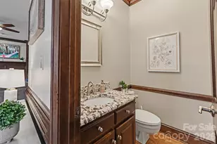 1015 Chelsea Pl, Matthews, NC 28105 - Photo 17