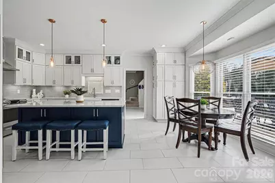 1015 Chelsea Place, Matthews, NC 28105 - Photo 9