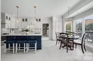 1015 Chelsea Pl, Matthews, NC 28105 - Photo 9