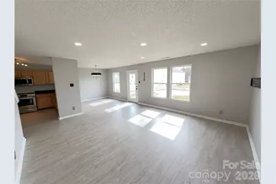 1911 Almond Hills Drive, Charlotte, NC 28262 - Photo 13