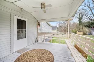 304 Adrian St, Mount Holly, NC 28120 - Photo 3