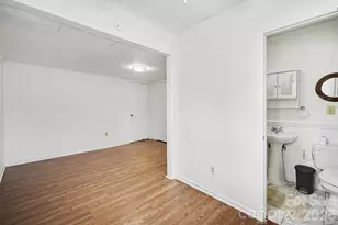 304 Adrian St, Mount Holly, NC 28120 - Photo 17