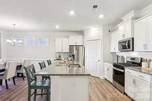 648 River Btm Rd, Fletcher, NC 28792 - Photo 9