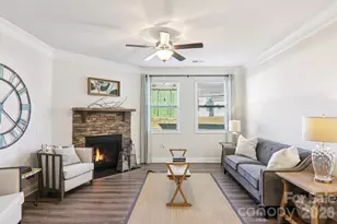 648 River Btm Rd, Fletcher, NC 28792 - Photo 13