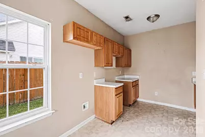 6648 Hampton Way Drive, Charlotte, NC 28213 - Photo 7