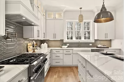 1718 Seifert Circle, Charlotte, NC 28205 - Photo 17