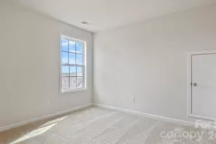 624 River Btm Rd, Fletcher, NC 28792 - Photo 25