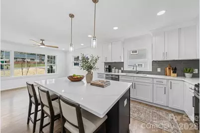 6521 Highwood Place, Charlotte, NC 28210 - Photo 3