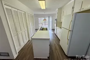 316 Prince St, Kannapolis, NC 28083 - Photo 9