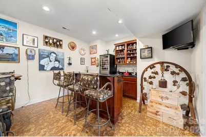 1410 Mountain Meadow Drive, Hendersonville, NC 28739 - Photo 33