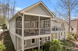 1410 Mountain Meadow Dr, Hendersonville, NC 28739 - Photo 3