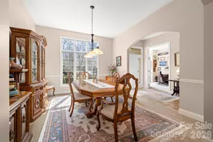 1410 Mountain Meadow Dr, Hendersonville, NC 28739 - Photo 7