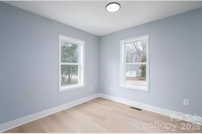 1010 E Catawba Street, Lincolnton, NC 28092 - Photo 25
