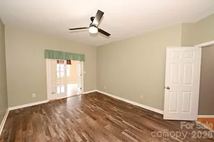 5505 Creek Point Dr, Hickory, NC 28601 - Photo 23