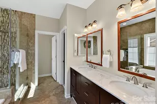 6711 Lyndonville Dr, Charlotte, NC 28277 - Photo 23