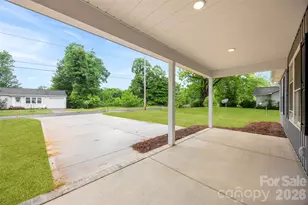 414 Peachtree St, Albemarle, NC 28001 - Photo 3