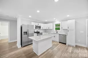 414 Peachtree St, Albemarle, NC 28001 - Photo 9