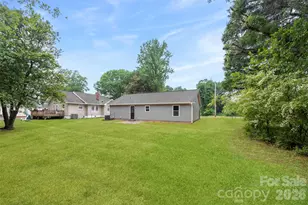 414 Peachtree St, Albemarle, NC 28001 - Photo 29