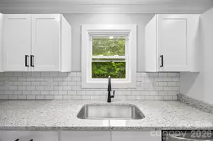 414 Peachtree St, Albemarle, NC 28001 - Photo 11