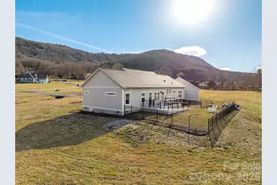 90 Saddle Club Lane, Hendersonville, NC 28739 - Photo 41