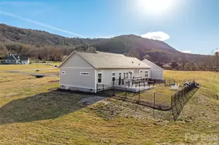 90 Saddle Club Ln, Hendersonville, NC 28739 - Photo 41