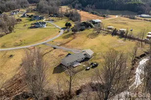 90 Saddle Club Ln, Hendersonville, NC 28739 - Photo 43