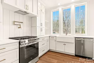 90 Saddle Club Ln, Hendersonville, NC 28739 - Photo 13