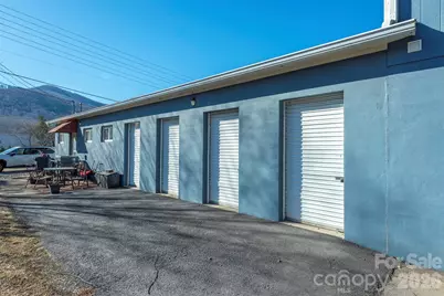 2968 US 70 Highway, Black Mountain, NC 28711 - Photo 19