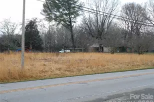 523 Turnersburg Hwy, Statesville, NC 28625 - Photo 1