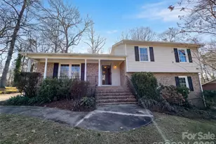 7700 Meadowdale Ln, Charlotte, NC 28212 - Photo 1