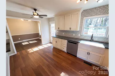 7700 Meadowdale Lane, Charlotte, NC 28212 - Photo 13